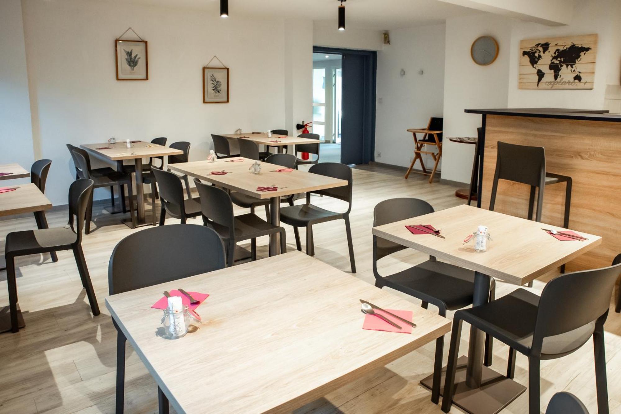 Terres De France Brest Aparthotel Buitenkant foto